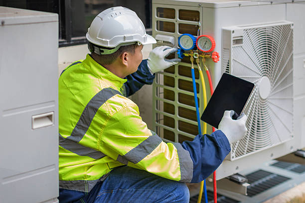 Professional Hvac technician working in Meridian, MS